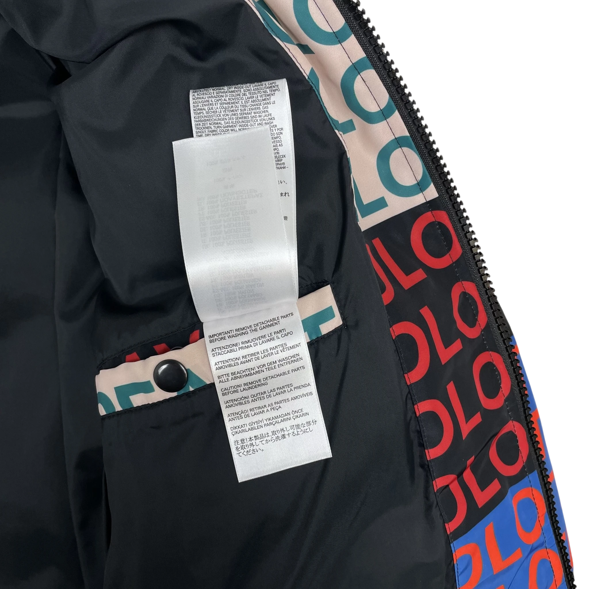 Zenno Archive Diesel FW18 W-Piatg puffer jacket interior care label and branded graphic lining