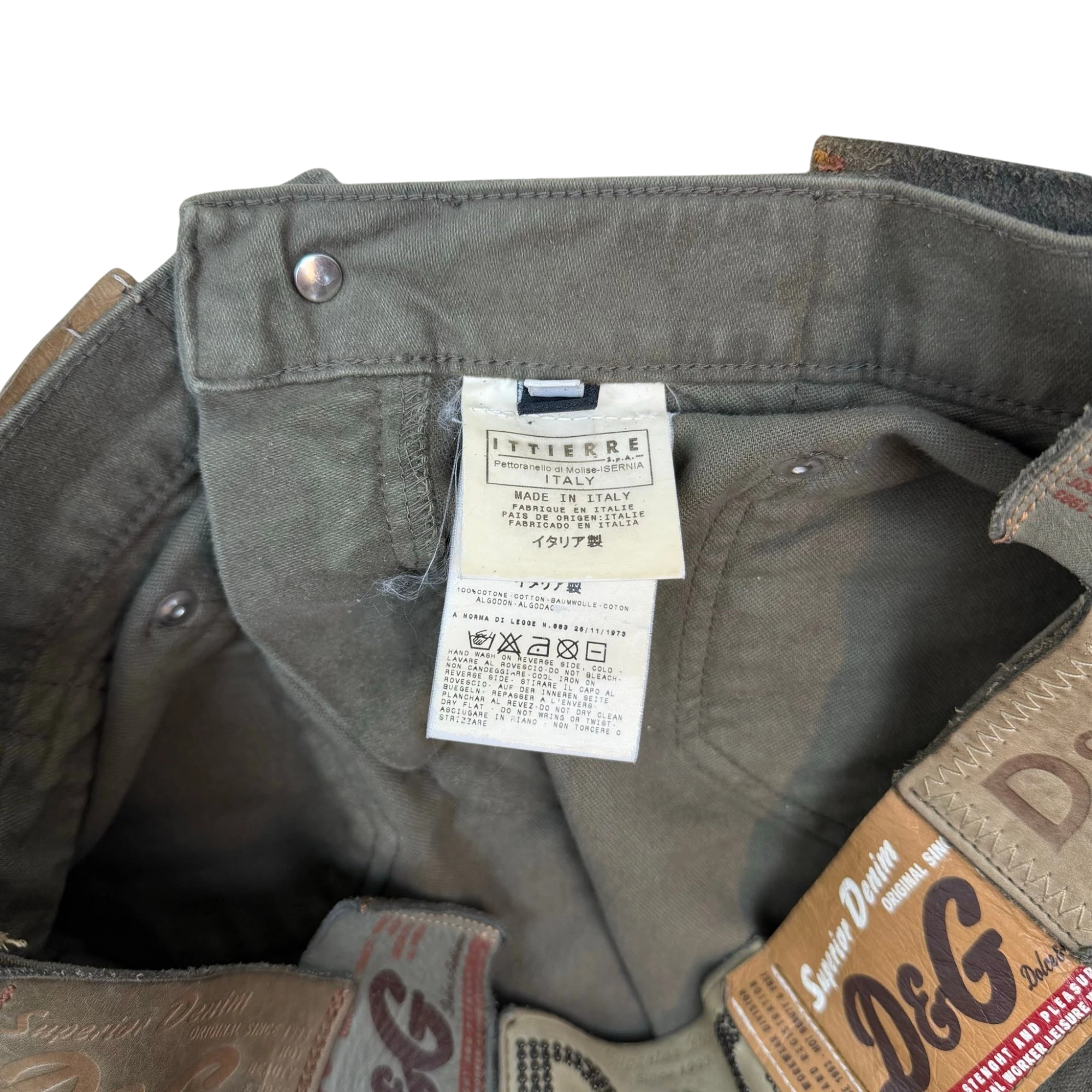Zenno Archive Dolce & Gabbana AW03 khaki green cotton skirt interior care label and D&G branded leather patch