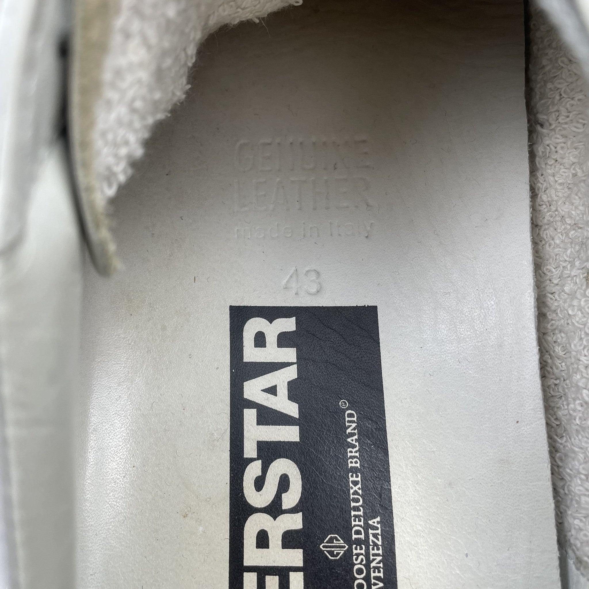 Zenno Archive Golden Goose Super Star sneaker interior showing size 43 and genuine leather branding