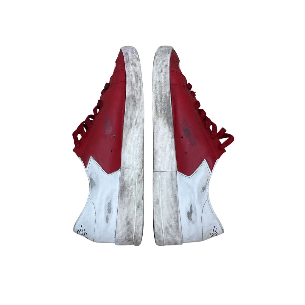 Zenno Archive Golden Goose Stardan sneakers in red and white leather with a distressed finish and lace-up design.