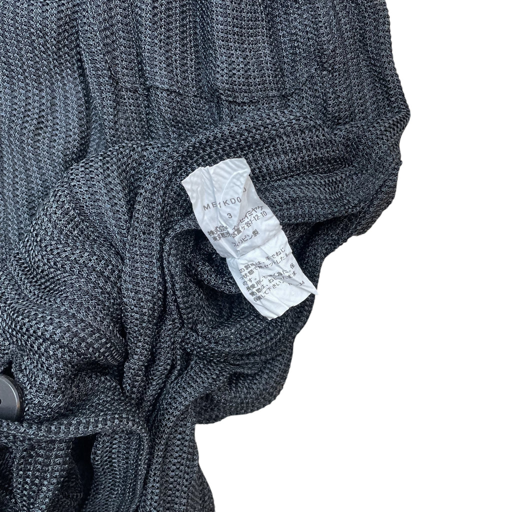 Zenno Archive Issey Miyake Men SS15 runway shirt featuring a grey crinkled textured fabric and internal care label
