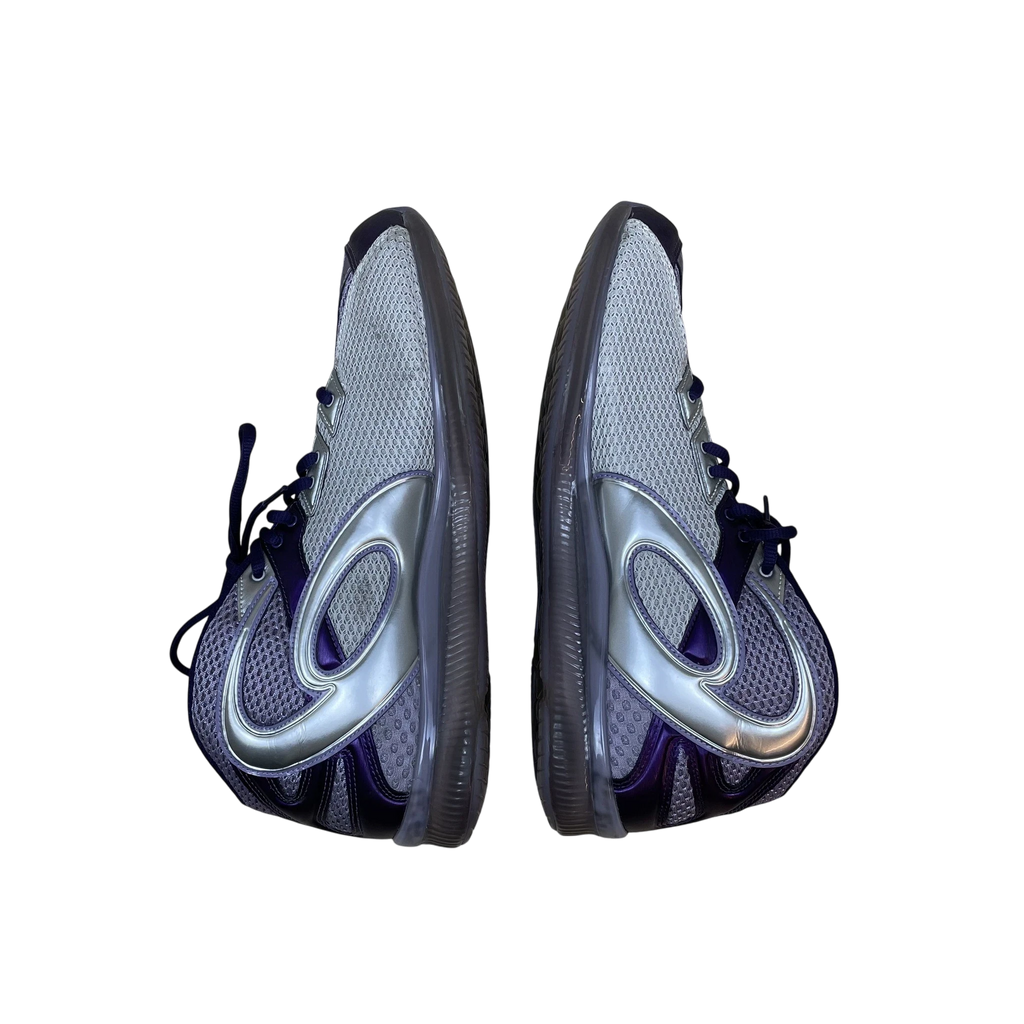 Zenno Archive Kiko Kostadinov Asics Gel Sokat Infinity sneakers in lavender grey and purple with silver accents.