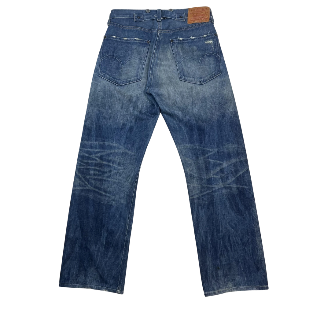 Zenno Archive vintage Levi’s LVC 33501xx blue denim jeans with back pockets and leather patch, back view.