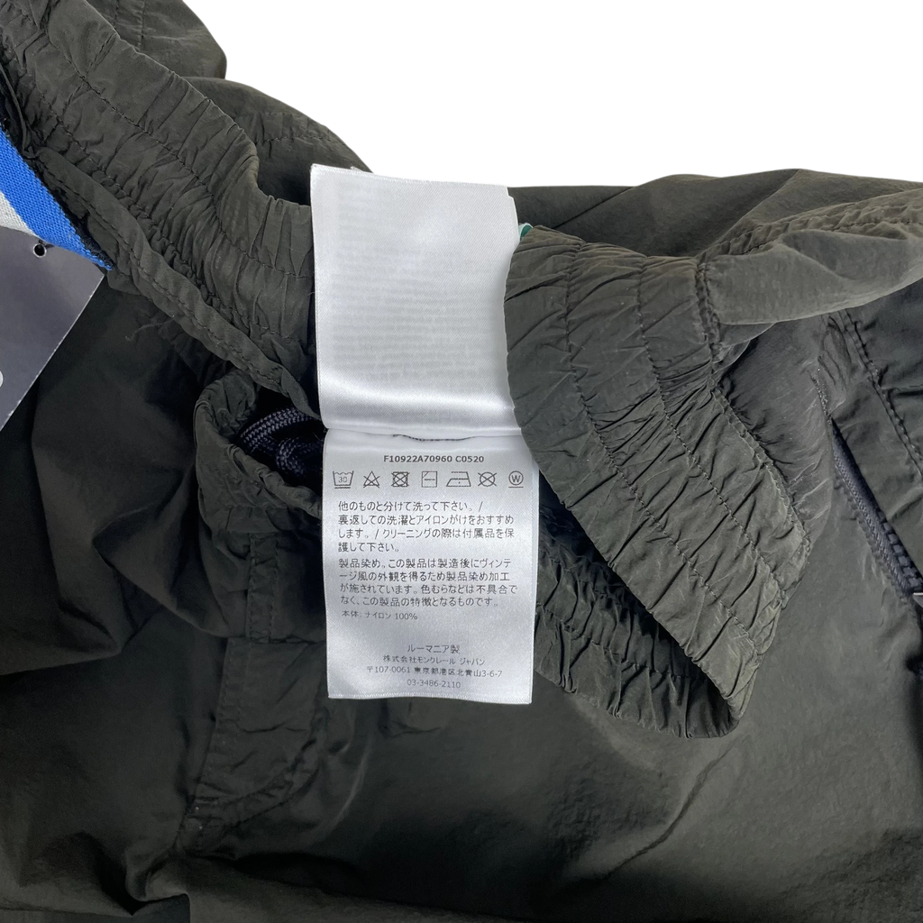 Zenno Archive Moncler 1952 dark green nylon pants interior care label and elastic waistband detail