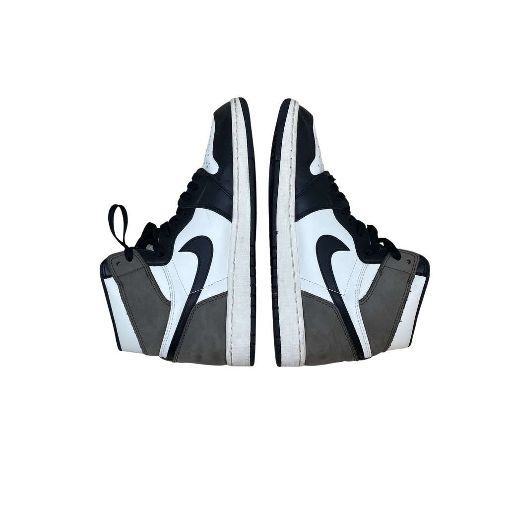 Zenno Archive Nike Air Jordan 1 Retro High OG Dark Mocha sneakers in black, white, and brown leather