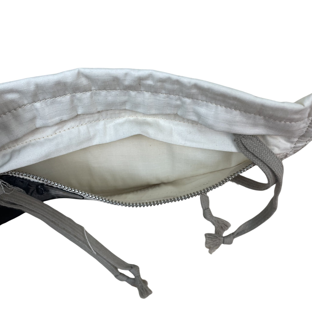 Zenno Archive Rick Owens DRKSHDW ivory canvas belt bag interior view with zipper and drawstring detail