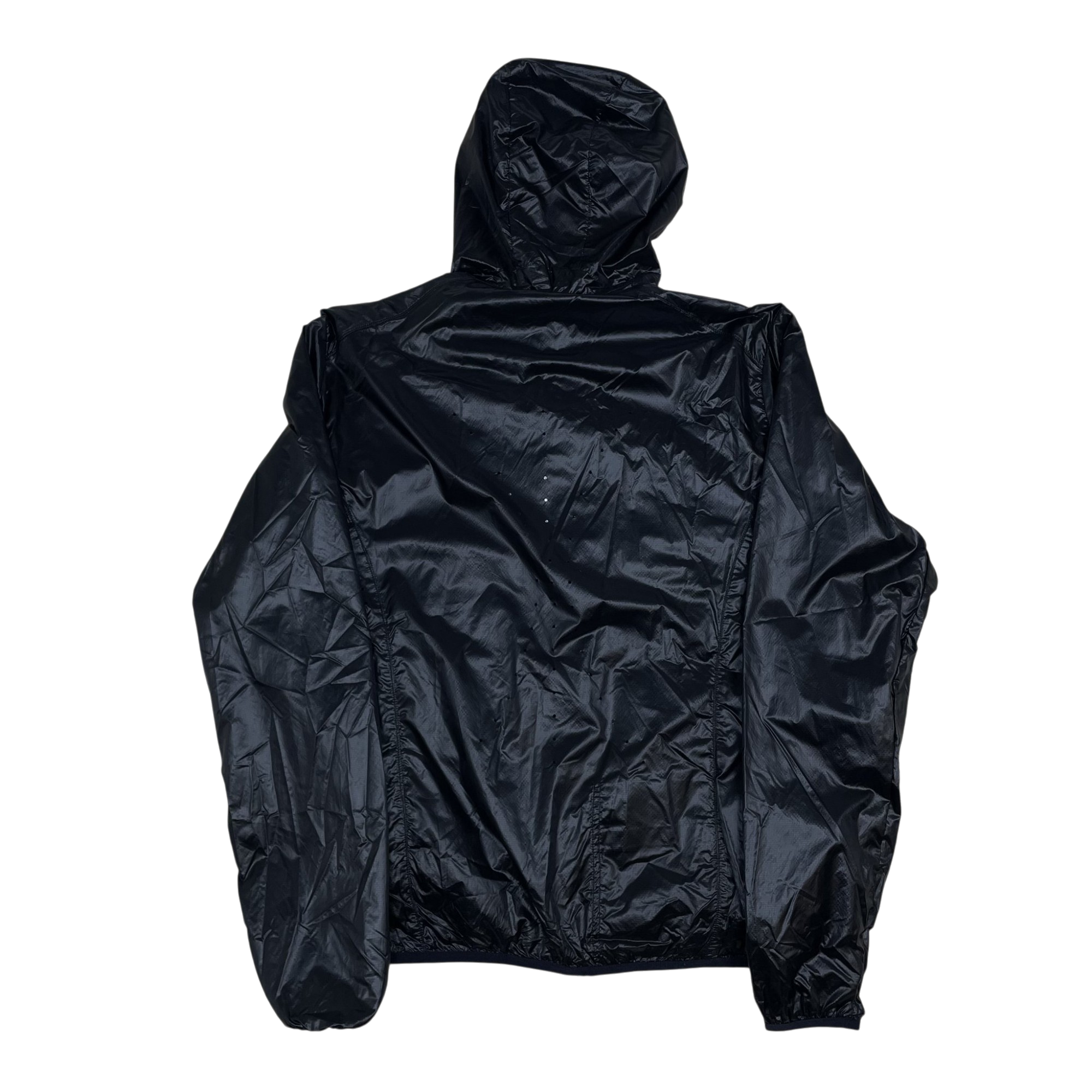 Zenno Archive ROA Hue packable wind jacket in black, featuring a lightweight hooded design, back view.