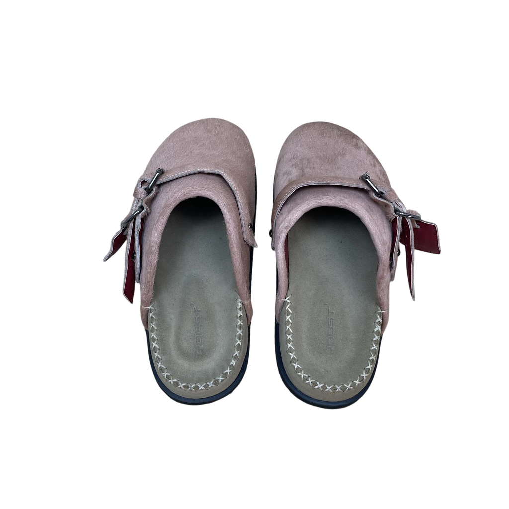 Zenno Archive Roost pink cowhide slippers with buckle strap and contrast stitched insoles, top view.