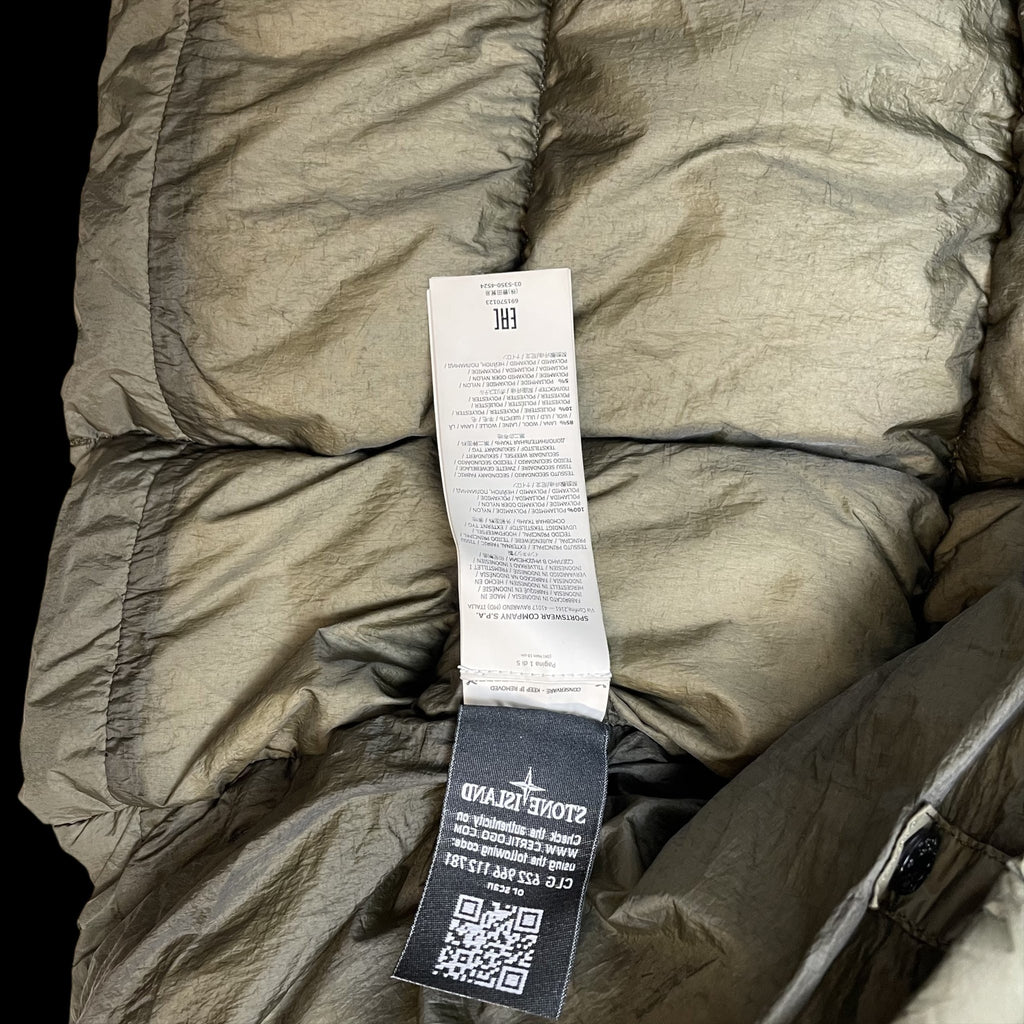 Zenno Archive Stone Island AW18 Crinkle Reps NY down parka jacket interior label and authentication QR code